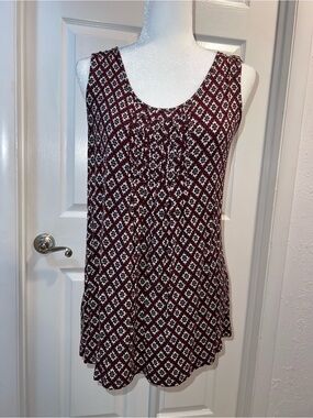 croft & barrow Burgundy and White Printed Sleeveless Tank Size Large